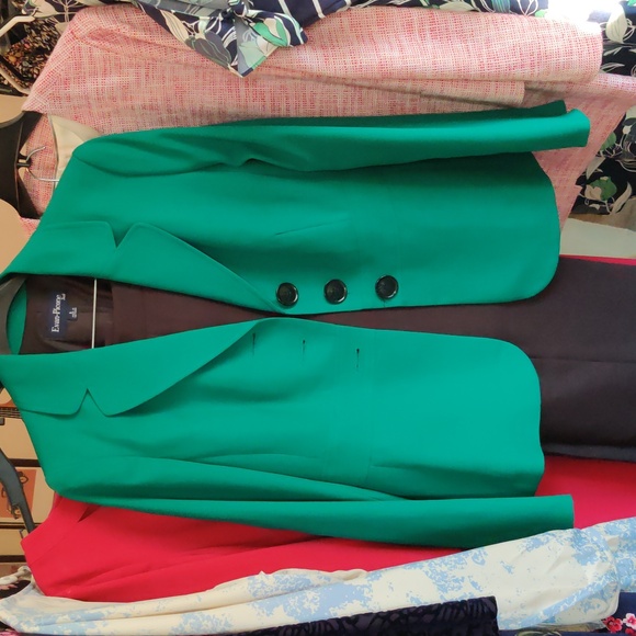 Evan Picone Suit - Picture 2 of 5